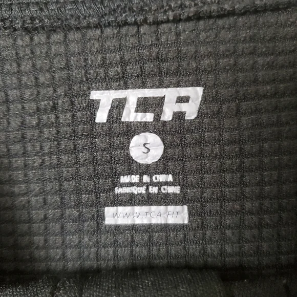 TCA Black Quarter-Zip Pullover Performance Sweater Men's Size Small - Picture 4 of 8